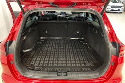Punainen Kia ceed 2018 kuva 24.