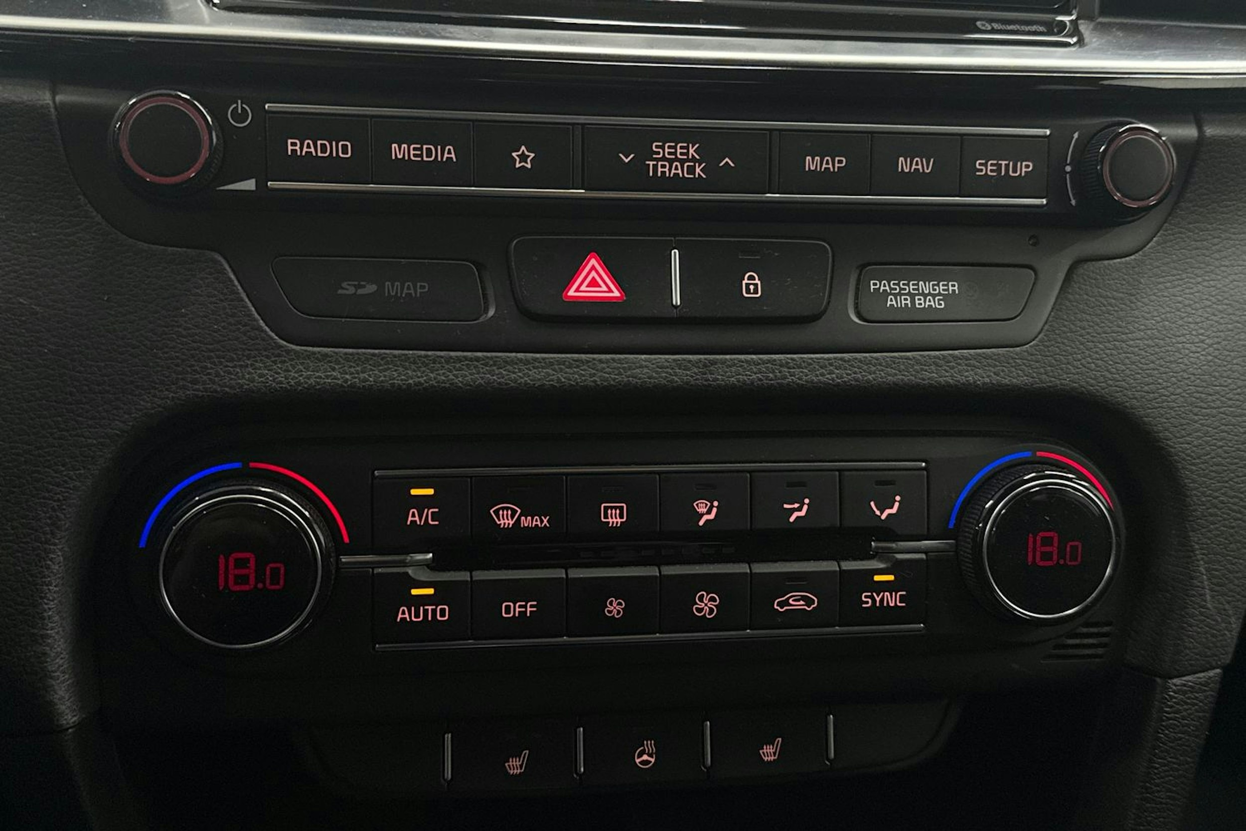 musta Kia Ceed 2018 kuva 23.