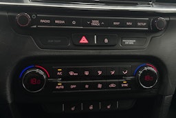 musta Kia Ceed 2018 kuva 23.