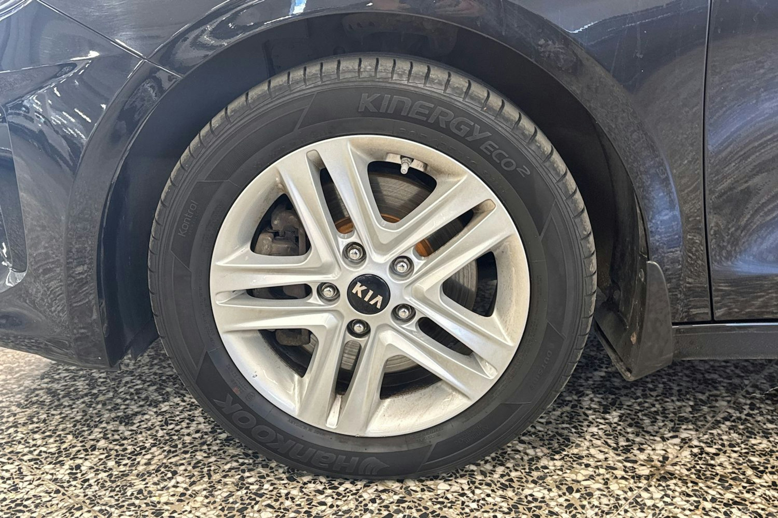 musta Kia Ceed 2018 kuva 29.