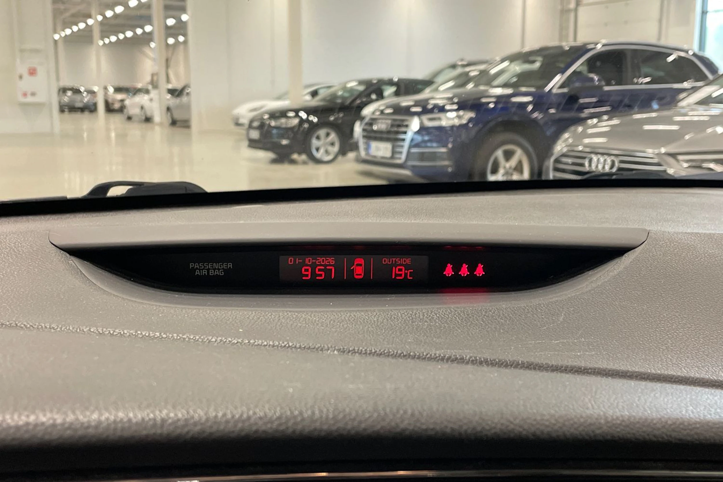 sininen Kia Ceed 2018 kuva 19.