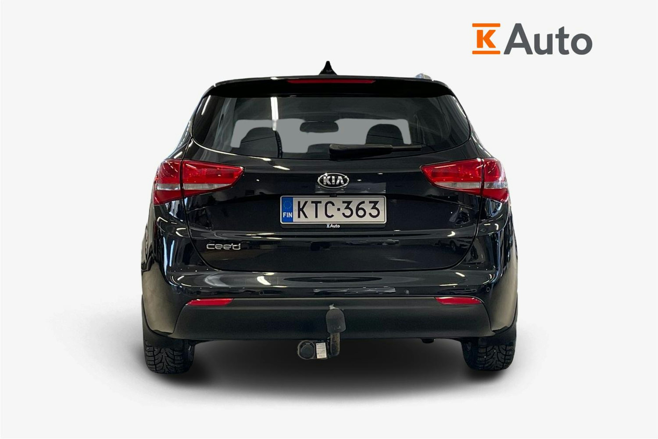 Musta Kia cee'd 2018 kuva 3.