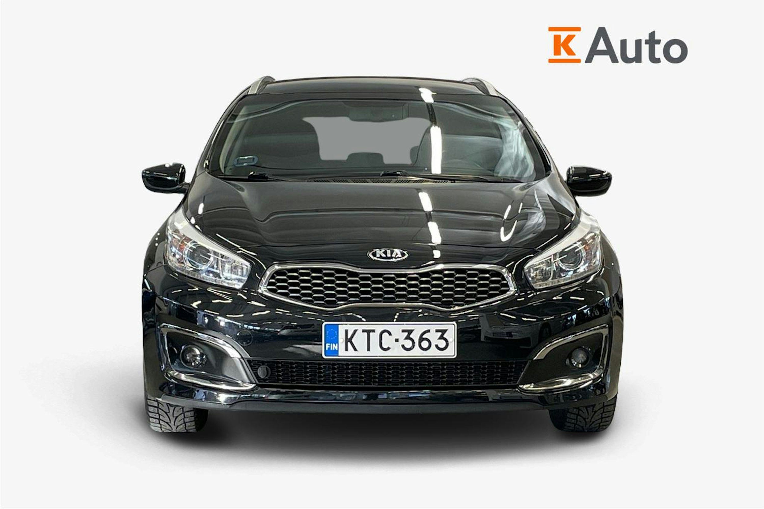 Musta Kia cee'd 2018 kuva 4.