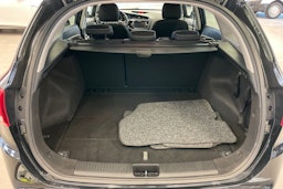 Musta Kia cee'd 2018 kuva 13.