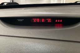 Musta Kia cee'd 2018 kuva 21.