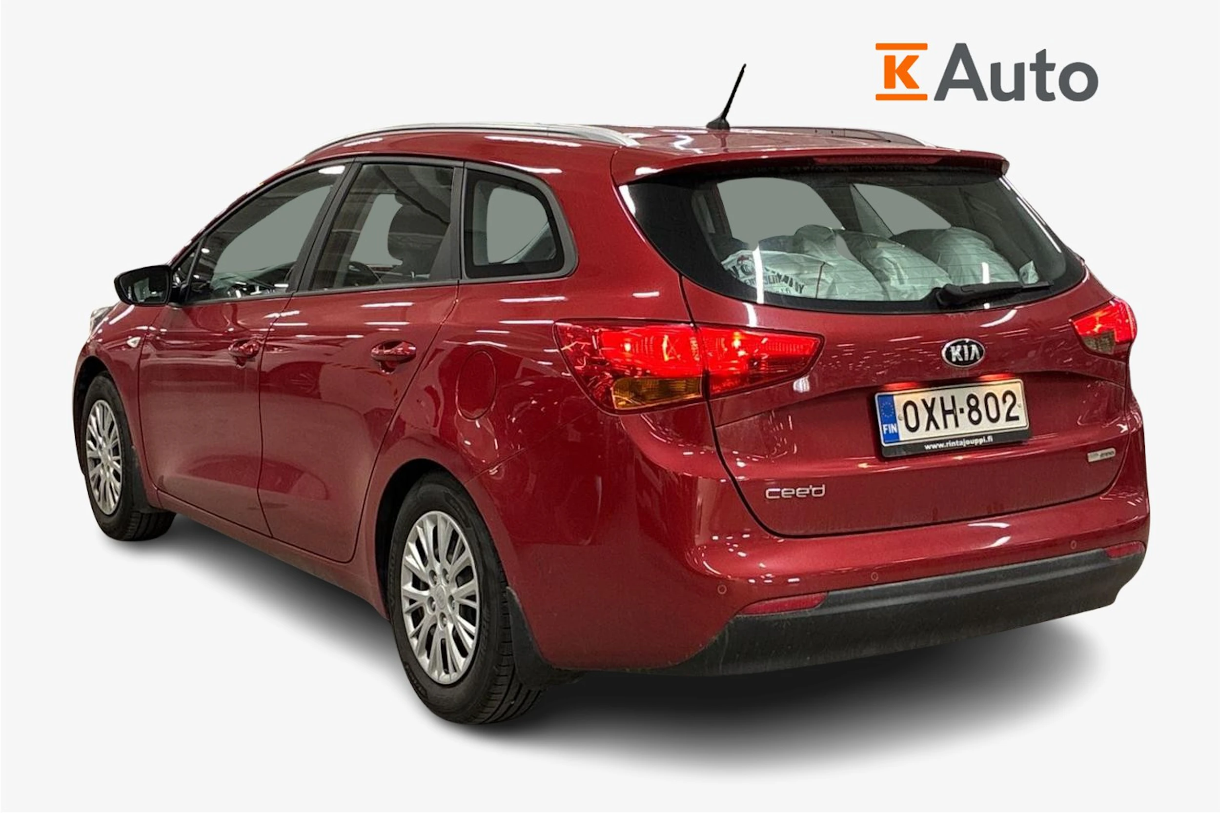 punainen Kia Ceed 2018 kuva 2.