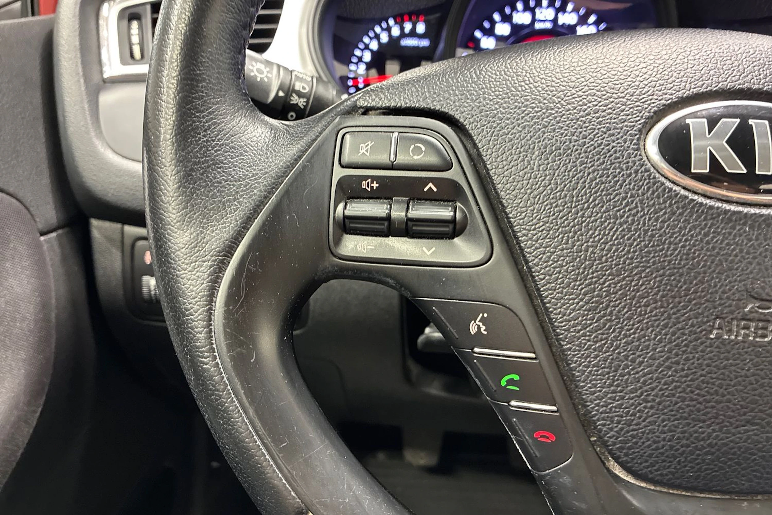punainen Kia Ceed 2018 kuva 13.