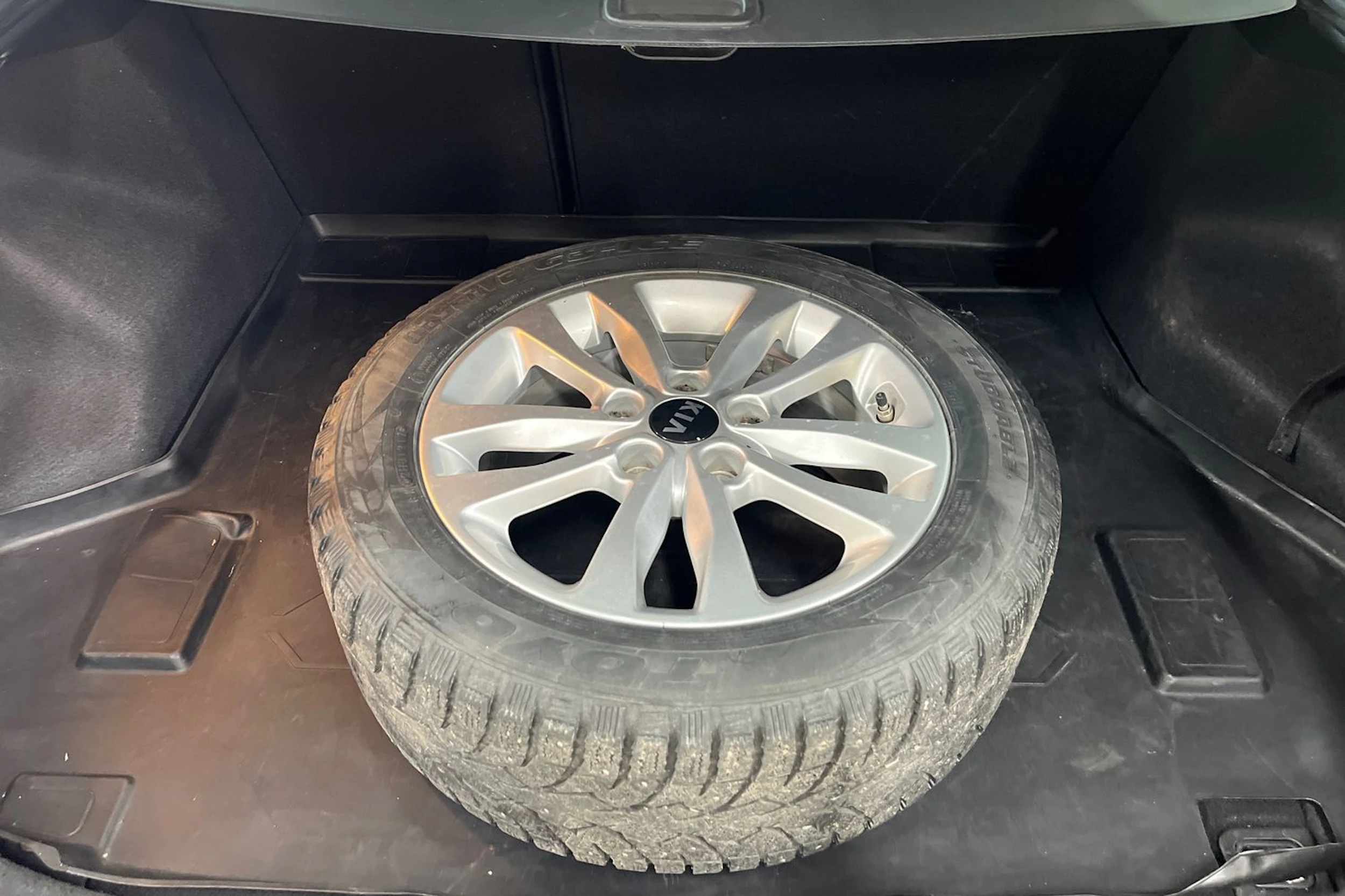 Harmaa Kia Ceed 2018 kuva 13.