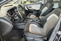 Harmaa Kia Ceed 2018 kuva 17.
