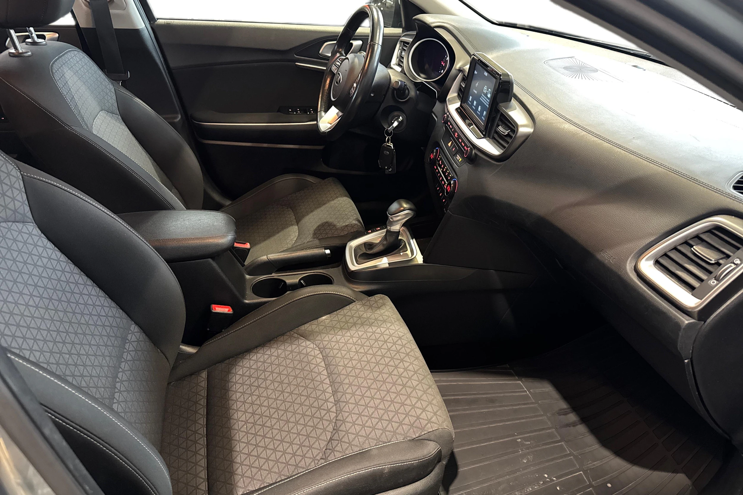 hopea Kia Ceed 2019 kuva 9.