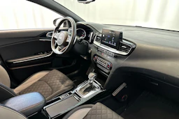harmaa Kia Ceed 2019 kuva 12.