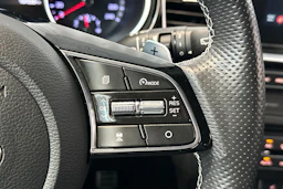 harmaa Kia Ceed 2019 kuva 18.