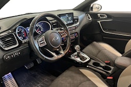 valkoinen Kia Ceed 2019 kuva 7.