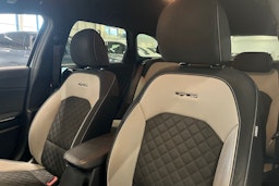 valkoinen Kia Ceed 2019 kuva 15.