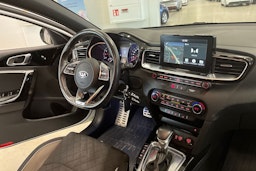 valkoinen Kia Ceed 2019 kuva 18.