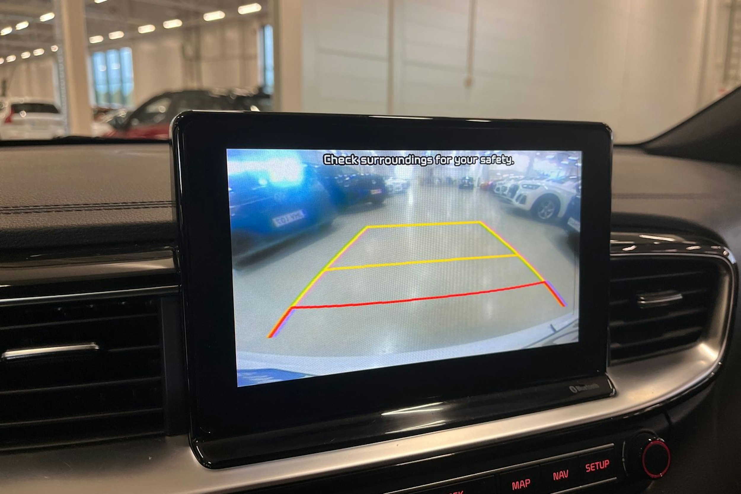 valkoinen Kia Ceed 2019 kuva 21.