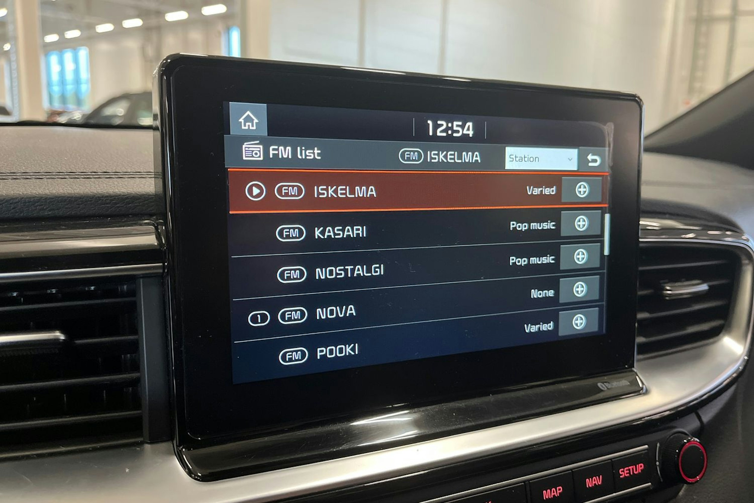 valkoinen Kia Ceed 2019 kuva 22.