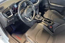 valkoinen Kia Ceed 2019 kuva 7.