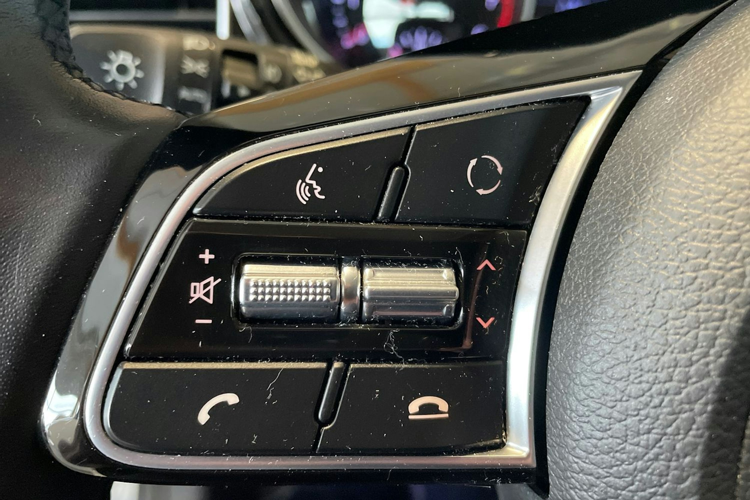 valkoinen Kia Ceed 2019 kuva 16.