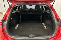 punainen Kia Ceed 2019 kuva 14.