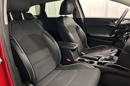punainen Kia Ceed 2019 kuva 17.