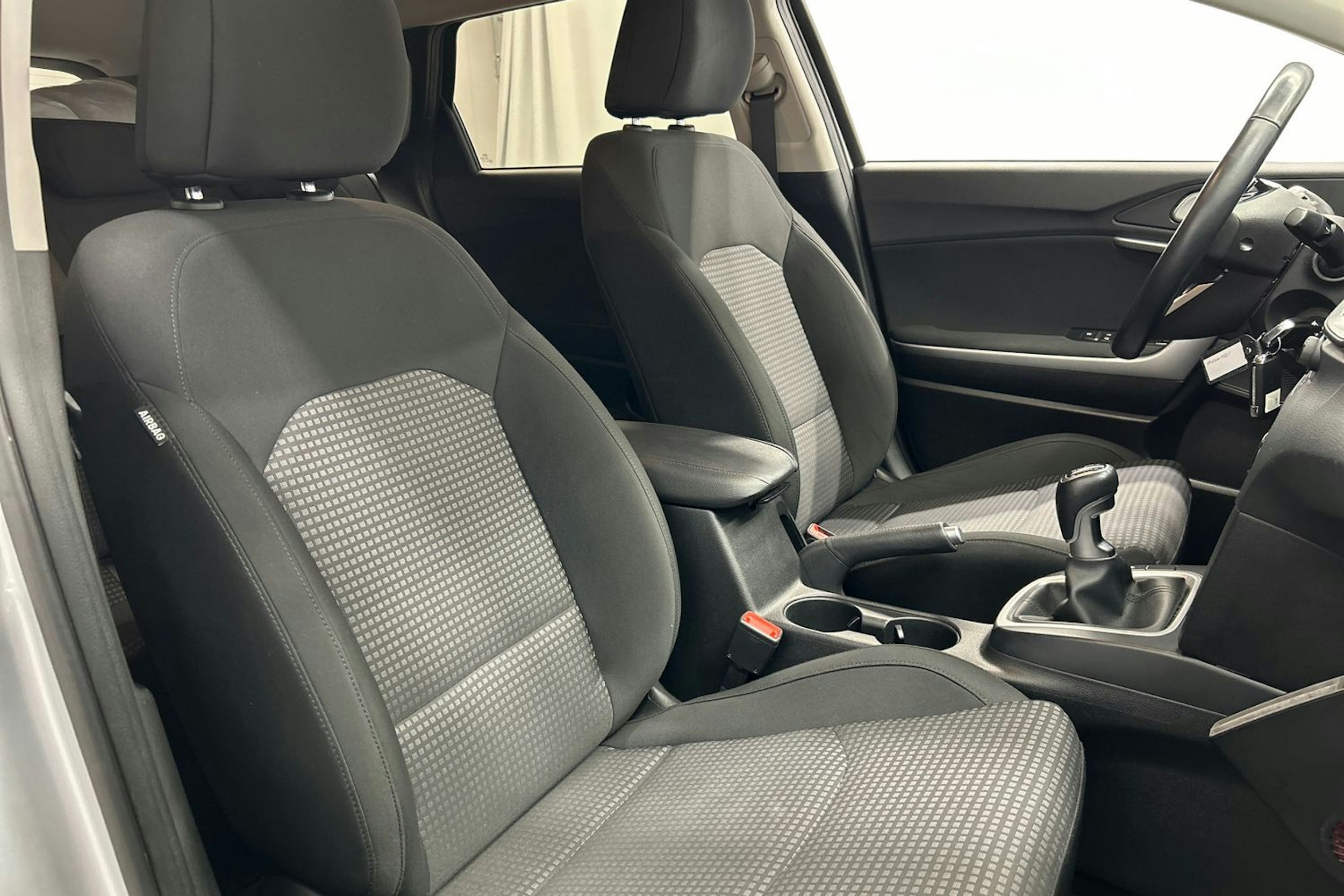 hopea Kia Ceed 2019 kuva 15.