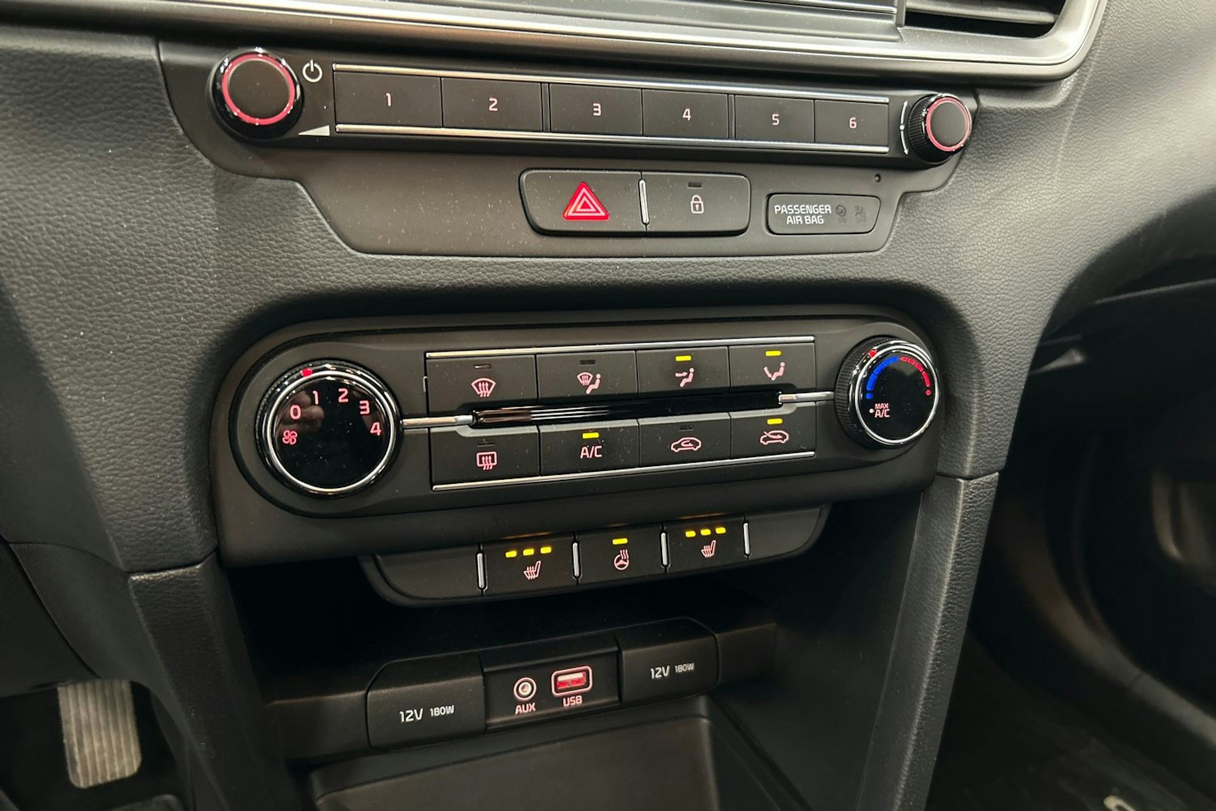 hopea Kia Ceed 2019 kuva 21.