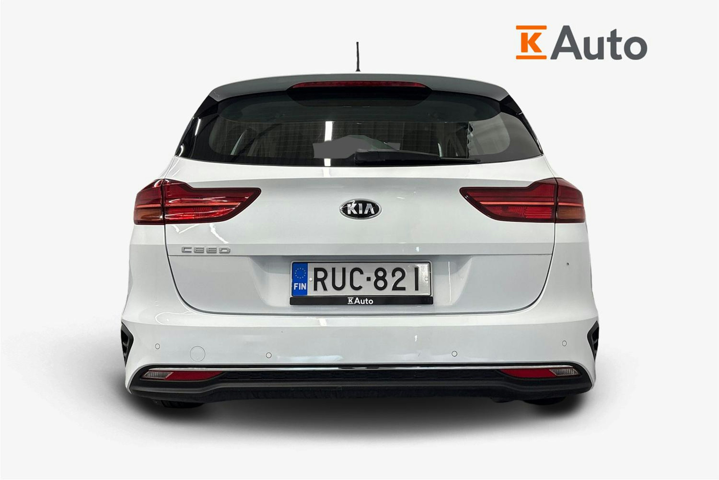 valkoinen Kia Ceed 2019 kuva 3.