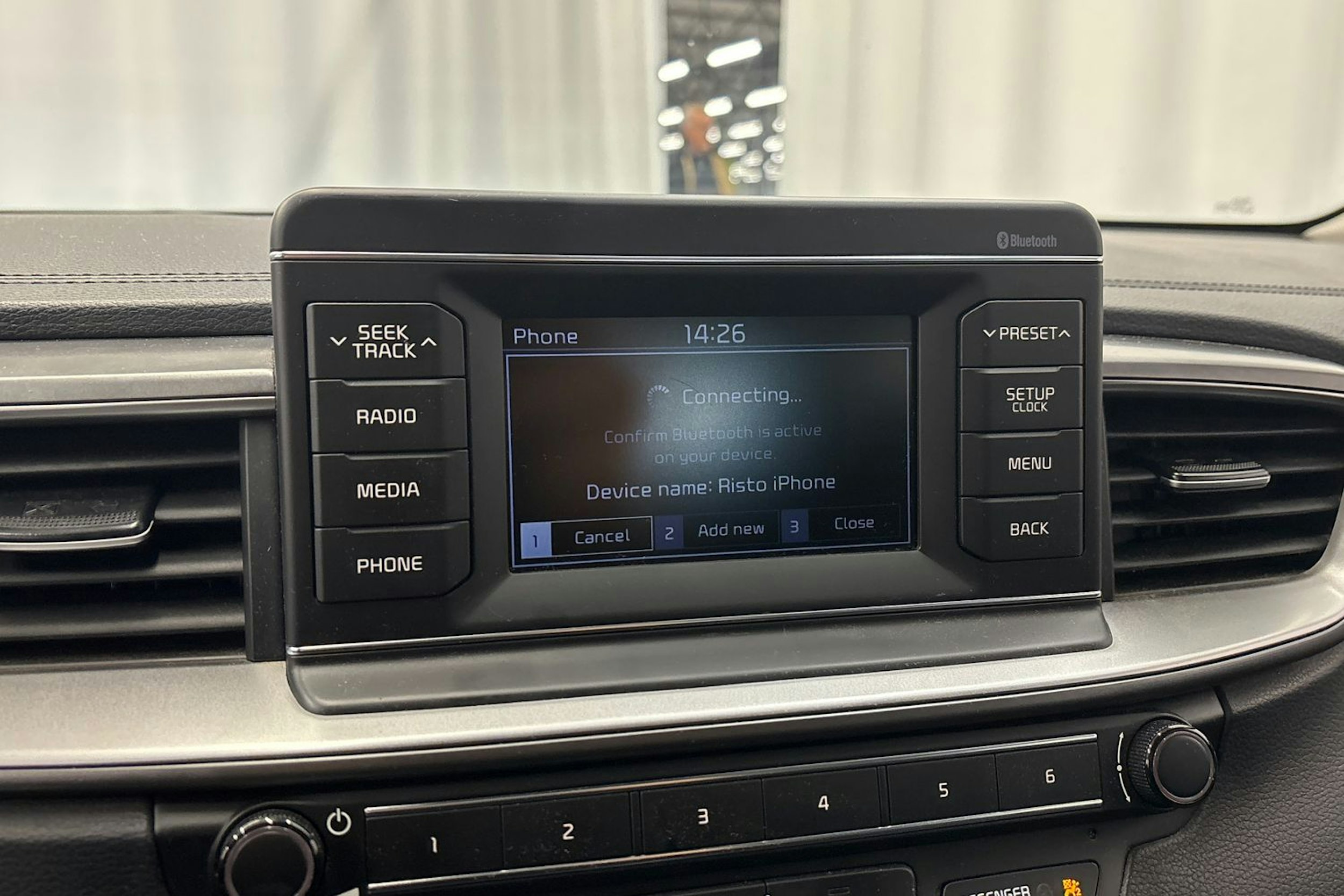 valkoinen Kia Ceed 2019 kuva 19.