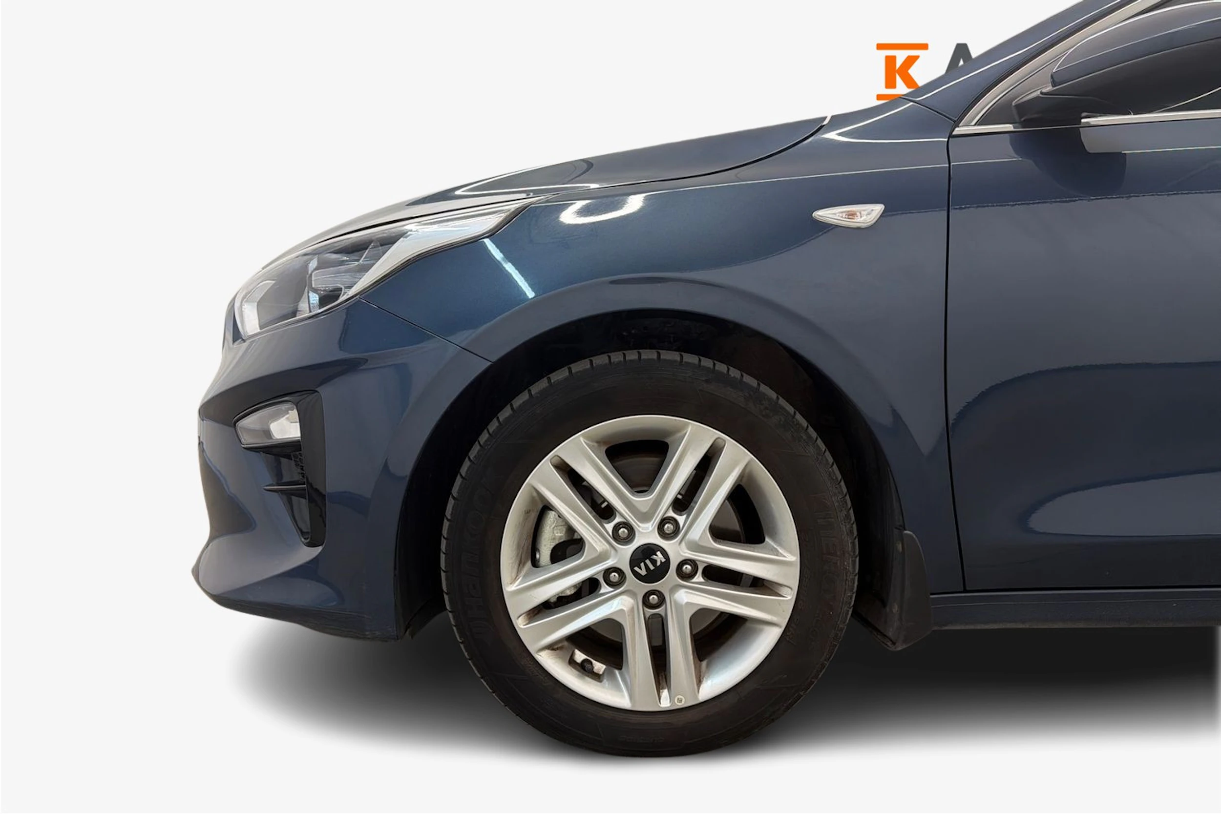 Sininen Kia Ceed 2020 kuva 9.