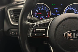 Sininen Kia Ceed 2020 kuva 14.
