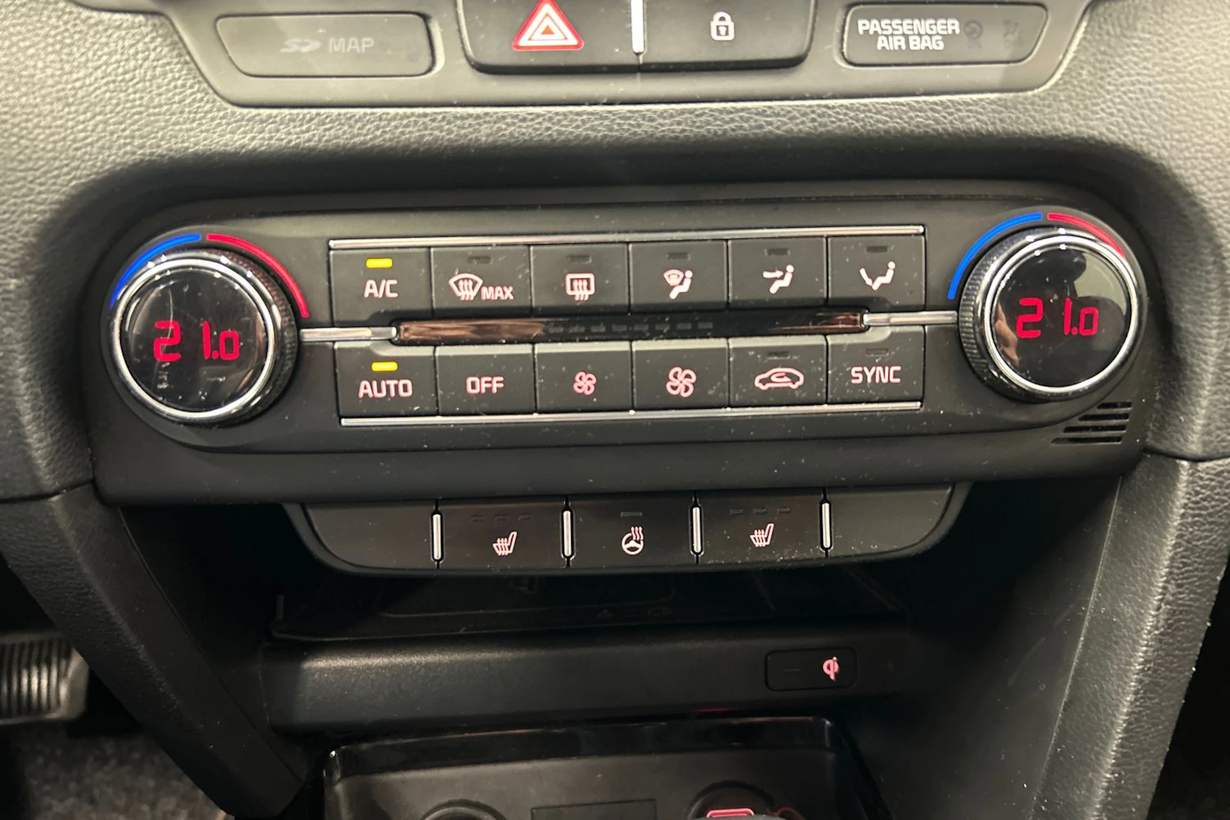 sininen Kia Ceed 2019 kuva 21.