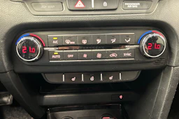 sininen Kia Ceed 2019 kuva 21.