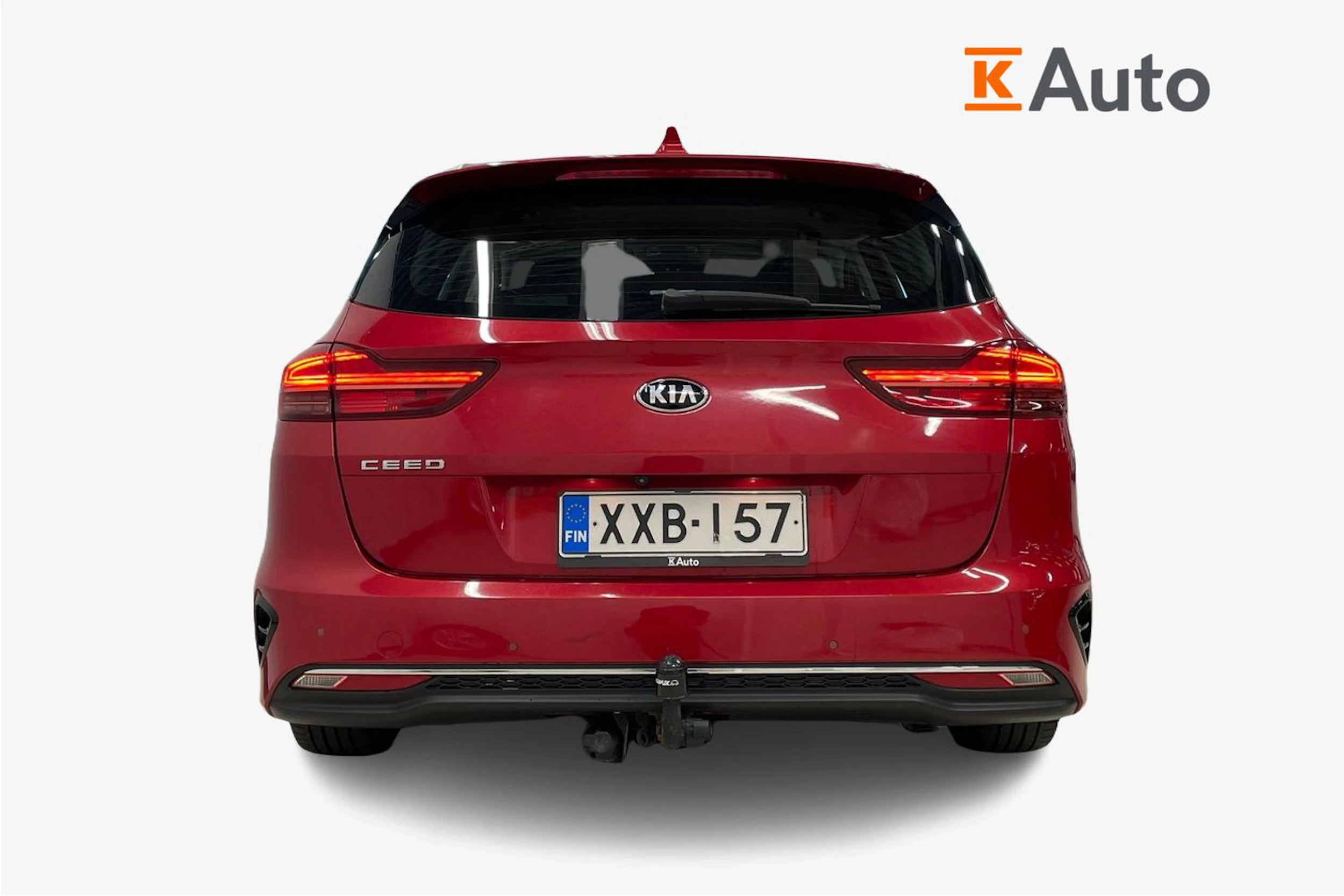Punainen Kia Ceed 2019 kuva 3.