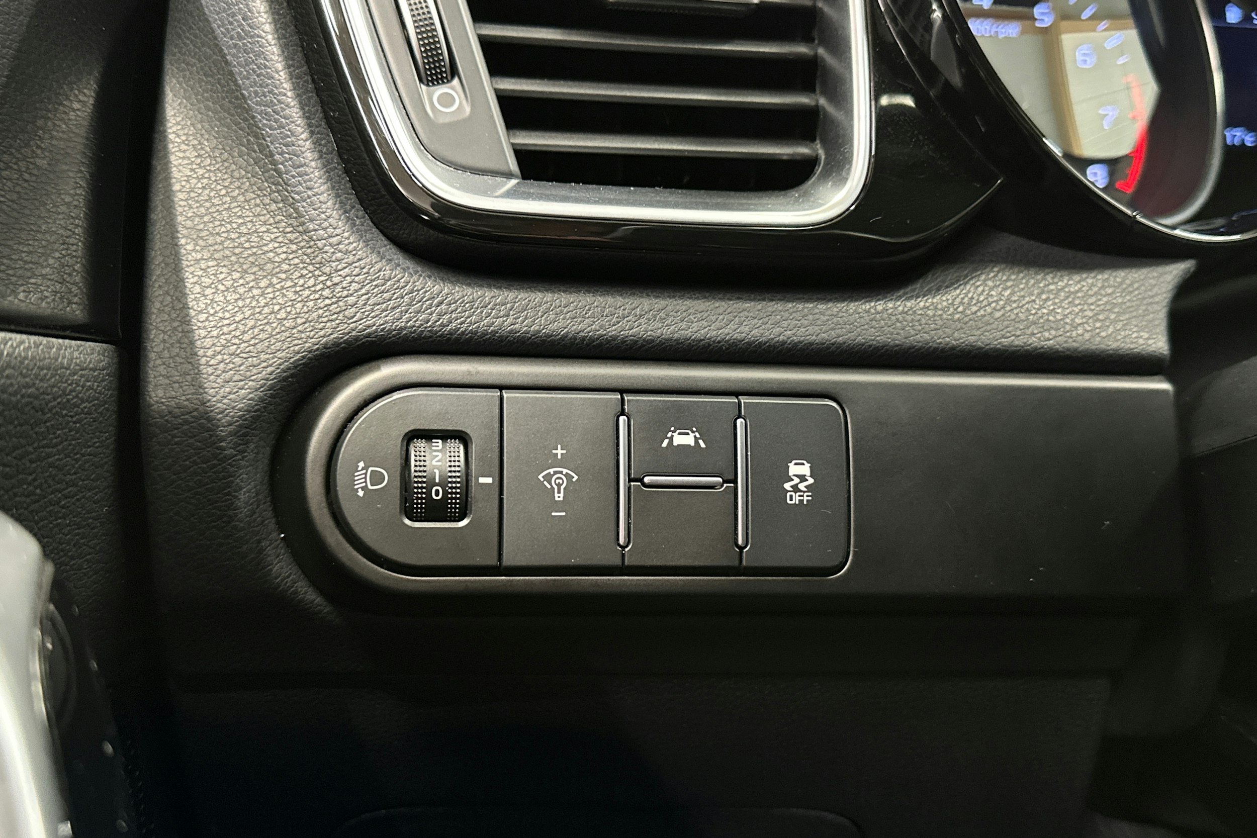 harmaa Kia Ceed 2020 kuva 27.