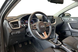 harmaa Kia Ceed 2020 kuva 6.