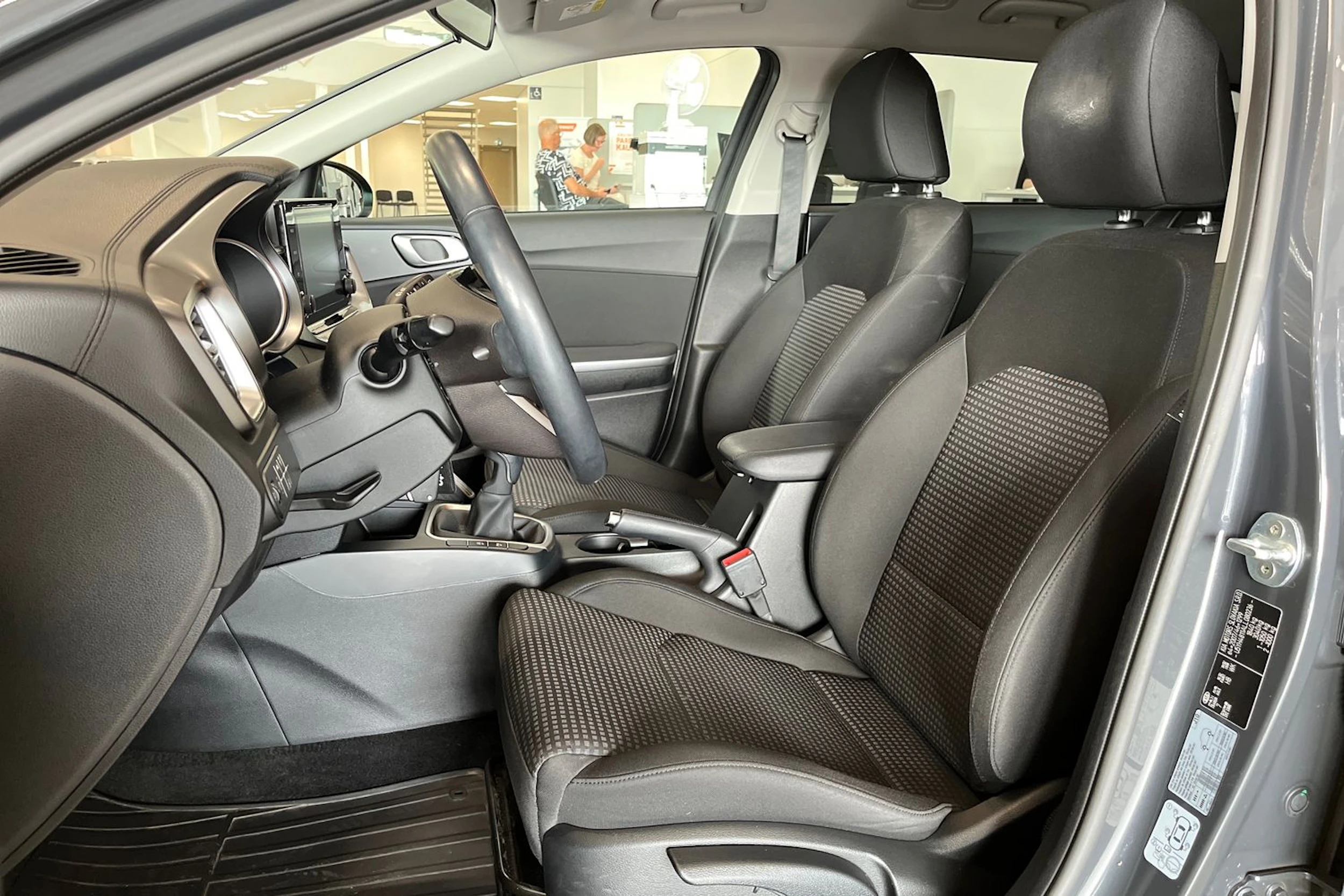 harmaa Kia Ceed 2020 kuva 11.