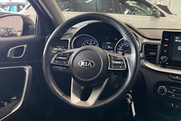 harmaa Kia Ceed 2020 kuva 12.