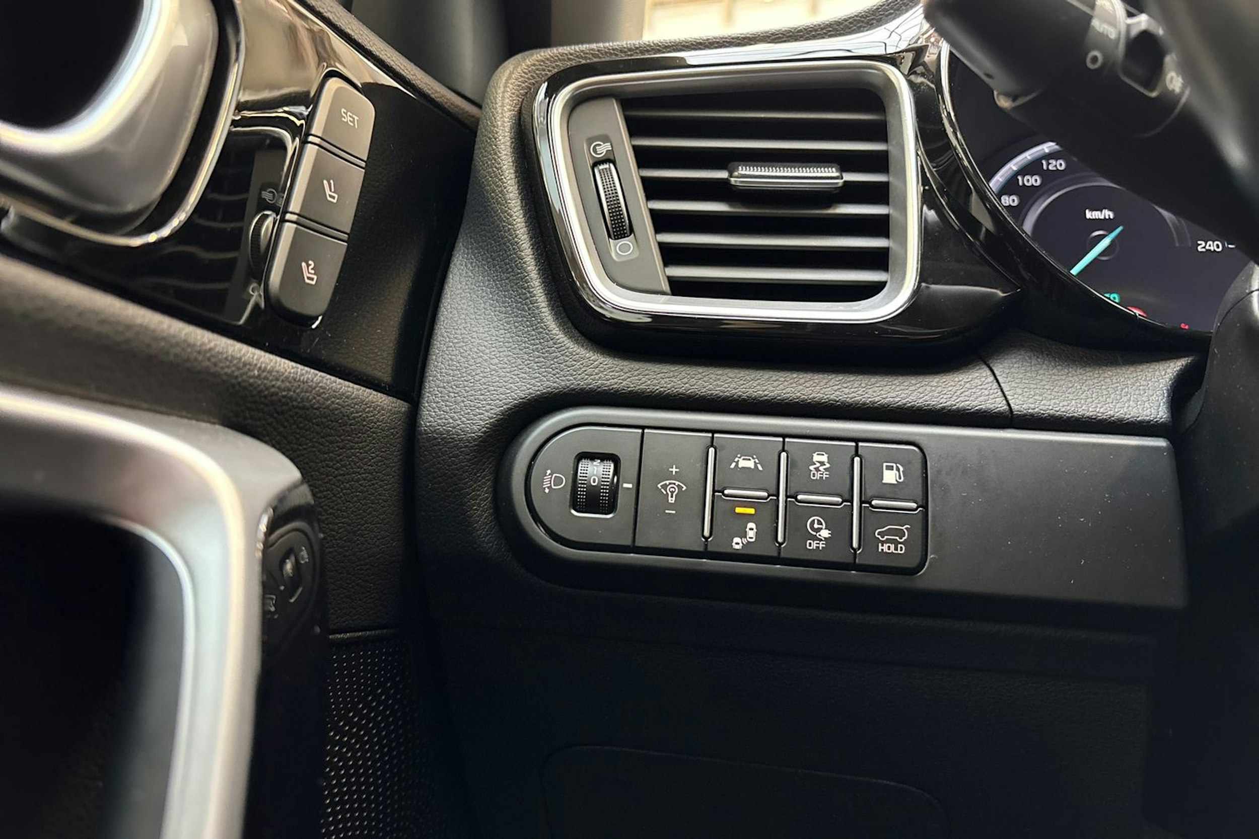 ruskea (beige) Kia Ceed 2020 kuva 20.