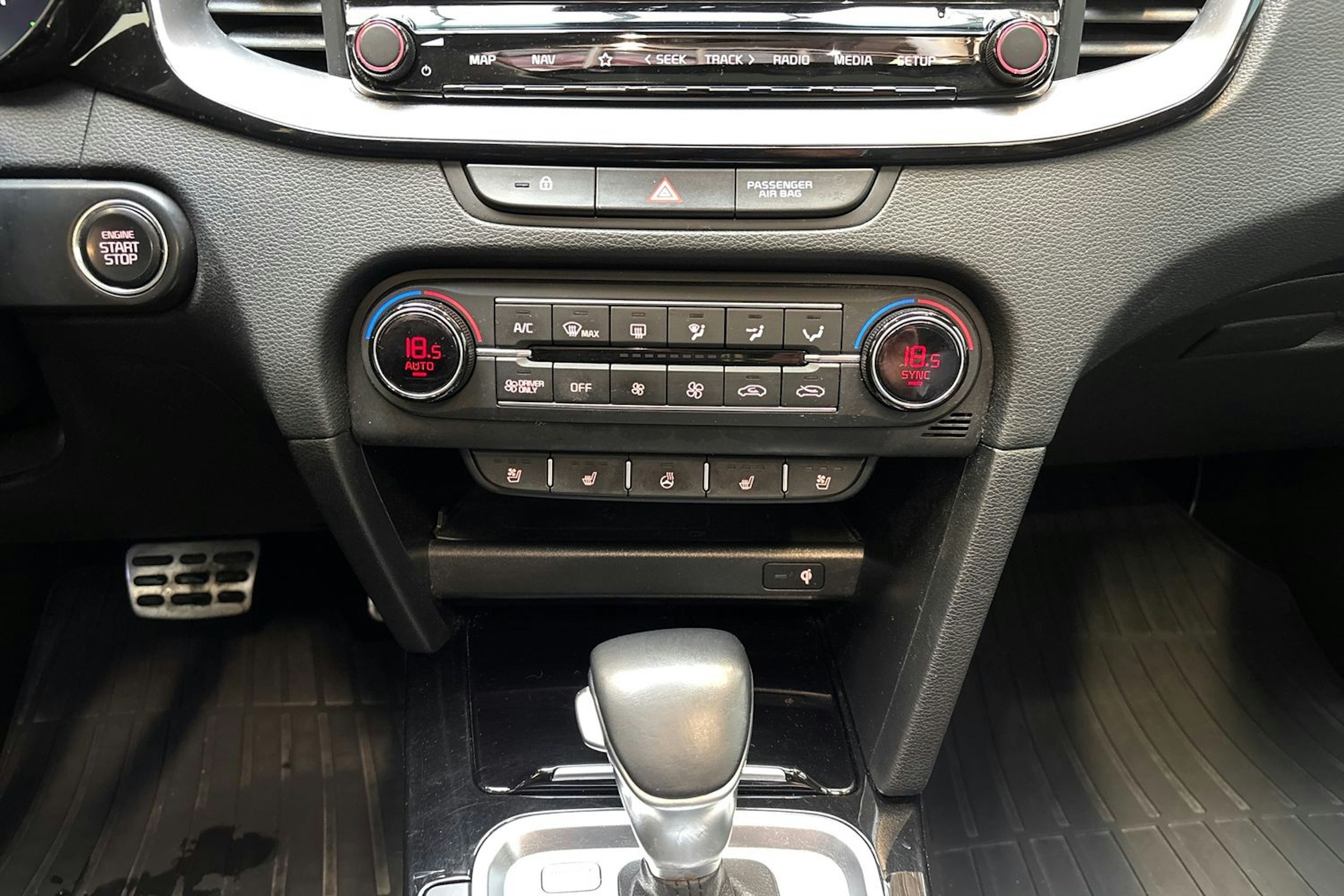 ruskea (beige) Kia Ceed 2020 kuva 25.