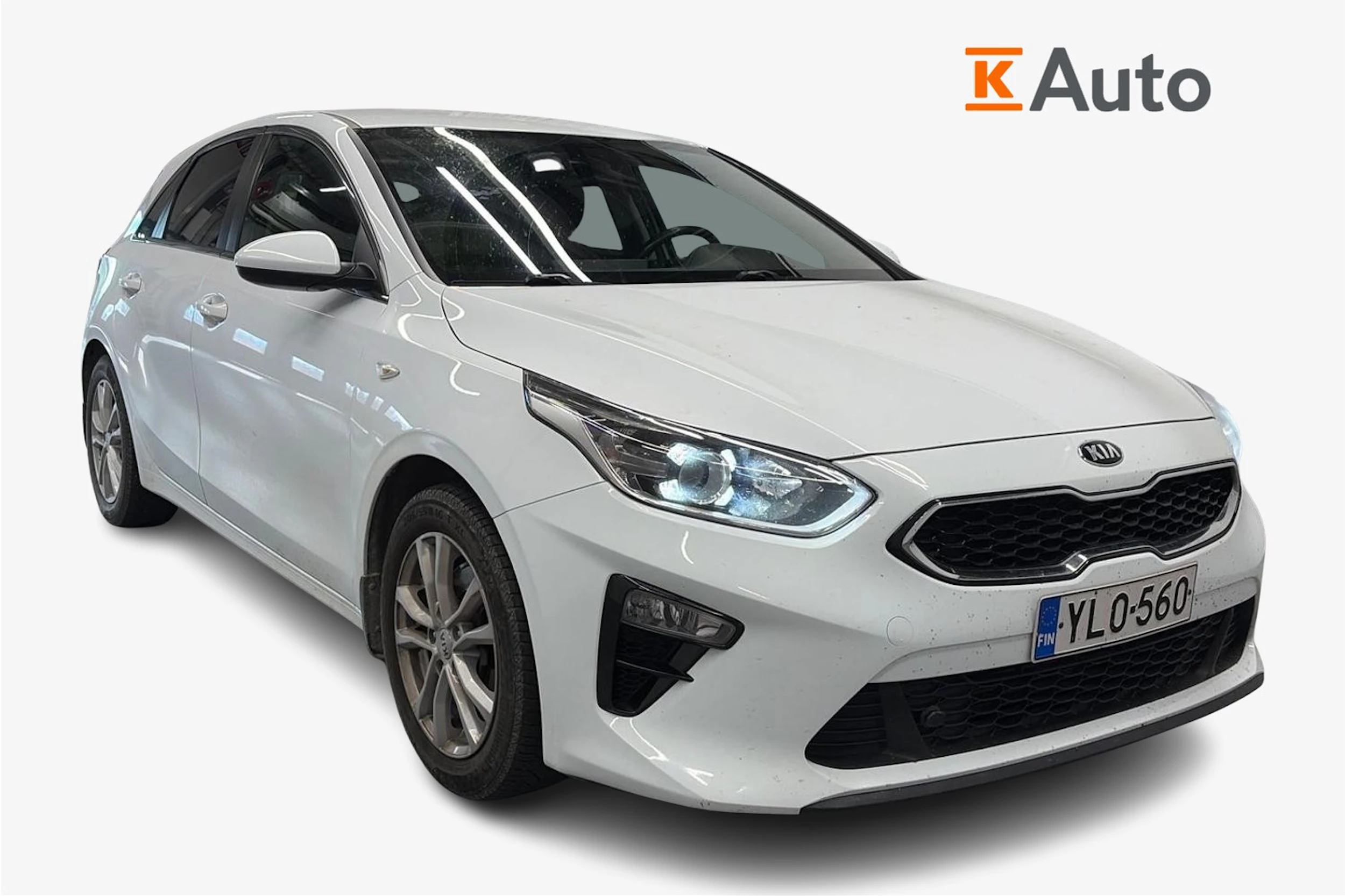 valkoinen Kia Ceed 2020 kuva 1.