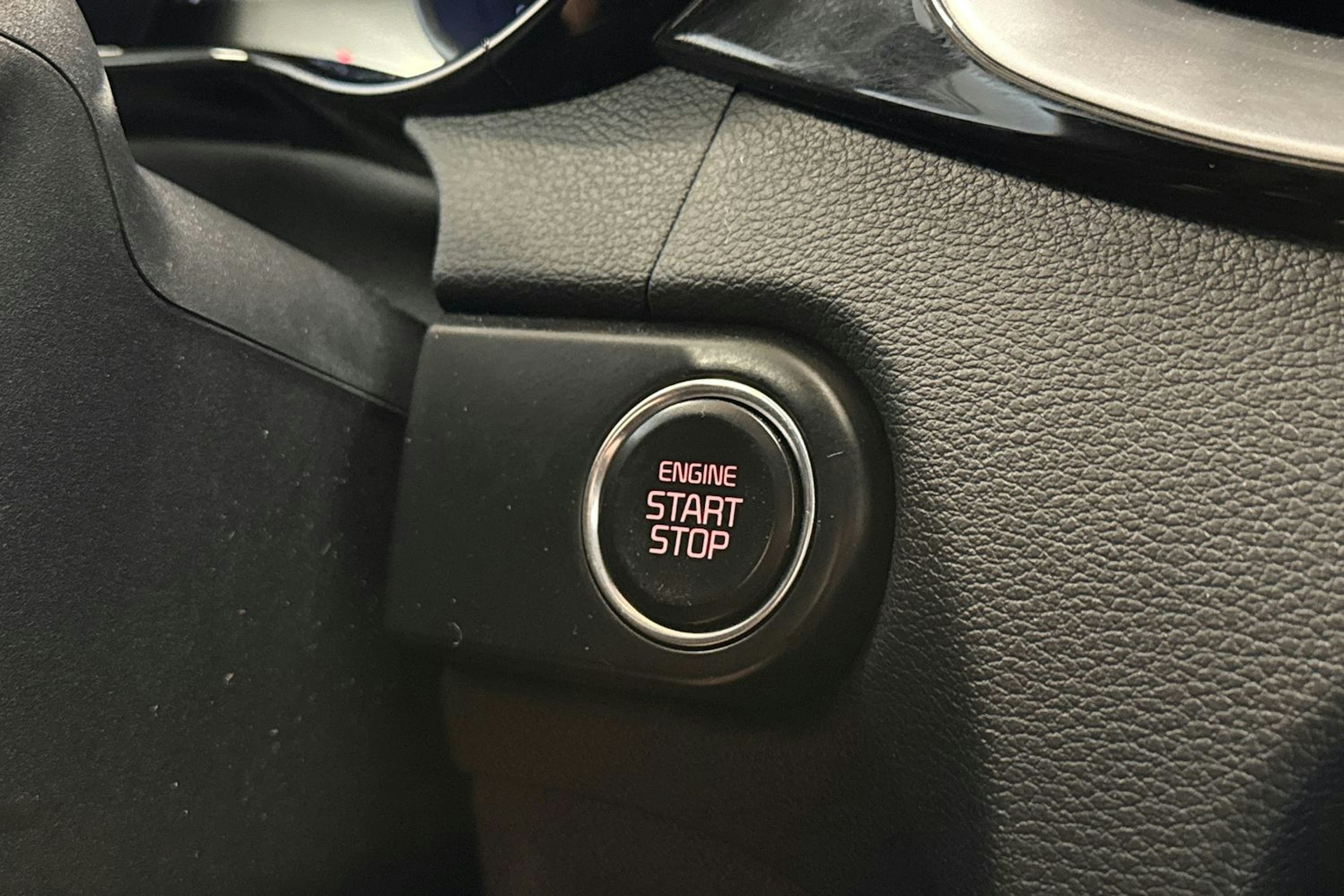 punainen Kia Ceed 2020 kuva 31.