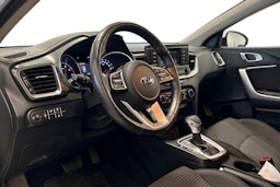 valkoinen Kia Ceed 2021 kuva 6.