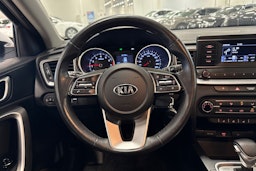 valkoinen Kia Ceed 2021 kuva 11.