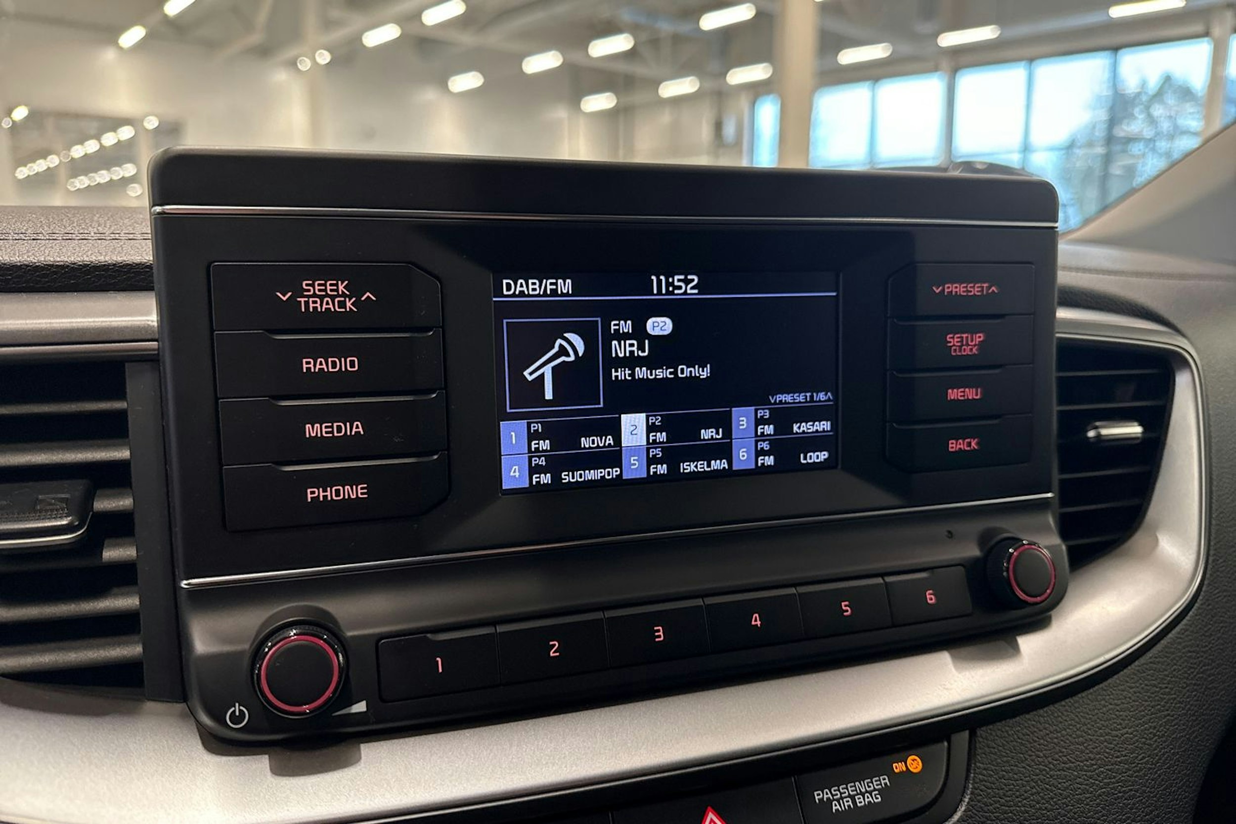 valkoinen Kia Ceed 2021 kuva 17.