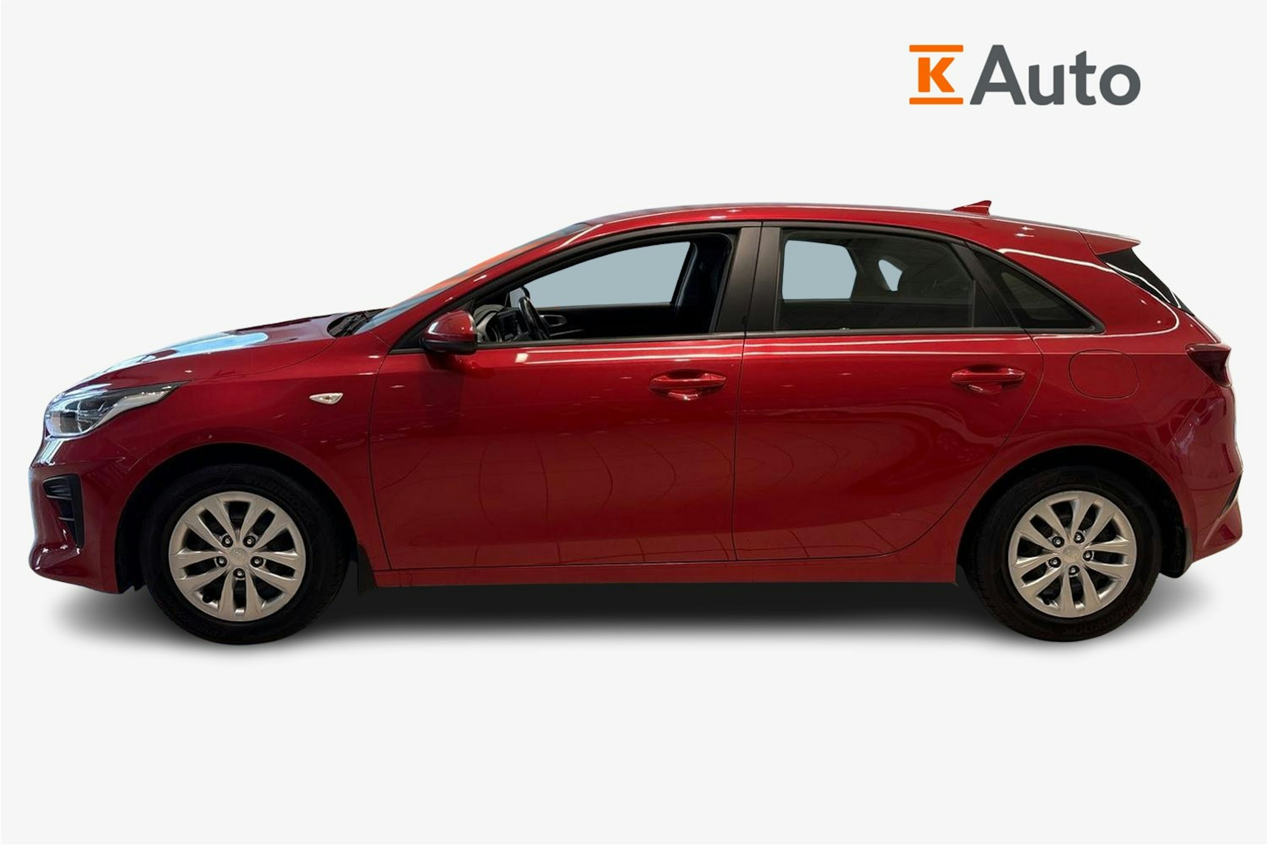 Punainen Kia ceed 2021 kuva 6.