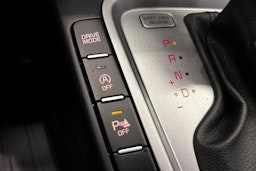 Punainen Kia ceed 2021 kuva 21.