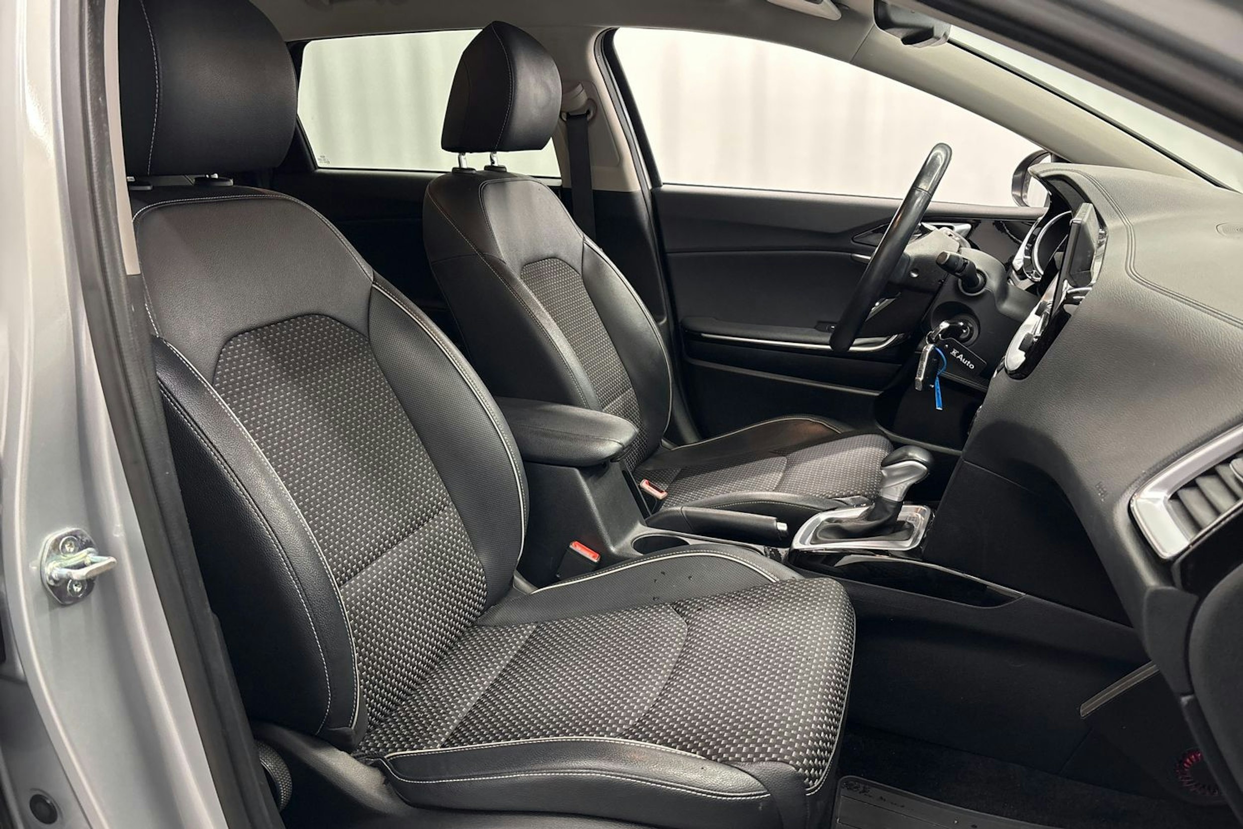 hopea Kia Ceed 2021 kuva 11.