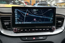 musta Kia Ceed 2021 kuva 18.