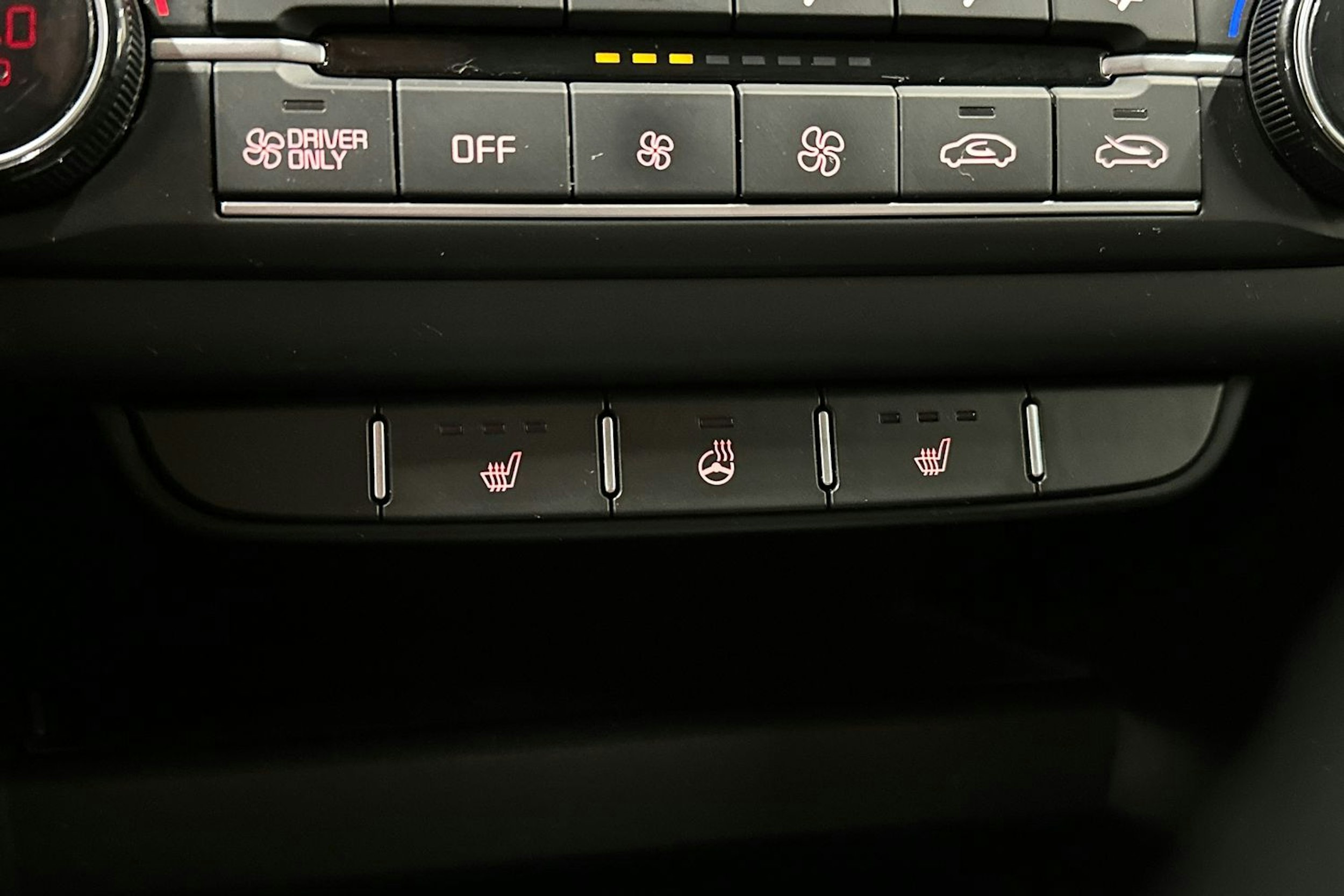 musta Kia Ceed 2021 kuva 22.